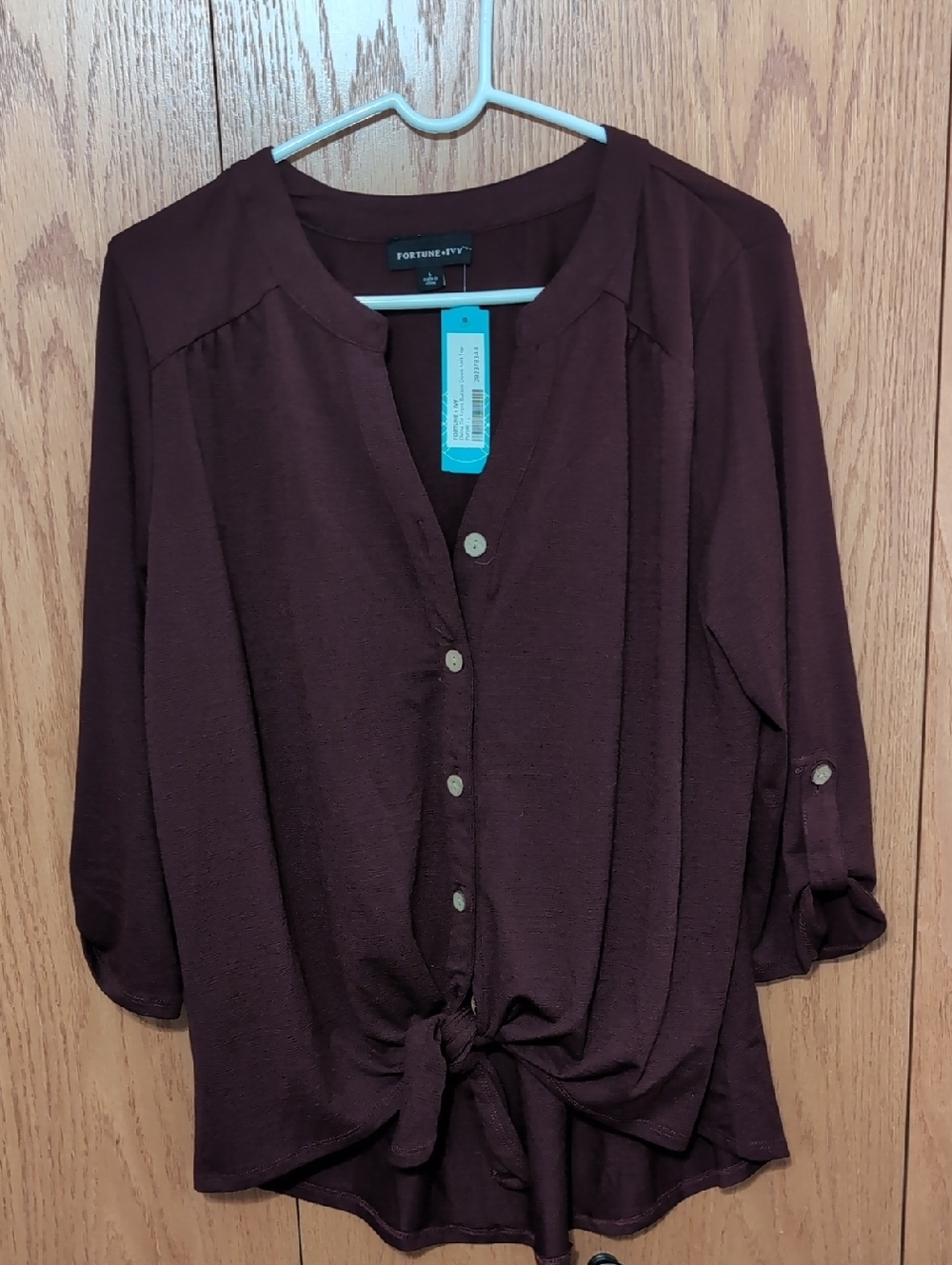Fortune + Ivy Women's Plum Button-Front Tie-Hem Shirt